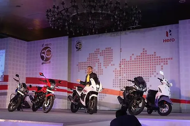 Live Updates: Hero unveils more than a dozen innovations