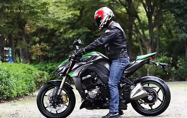 Kawasaki Z1000 images leak ahead of EICMA debut - BikeWale