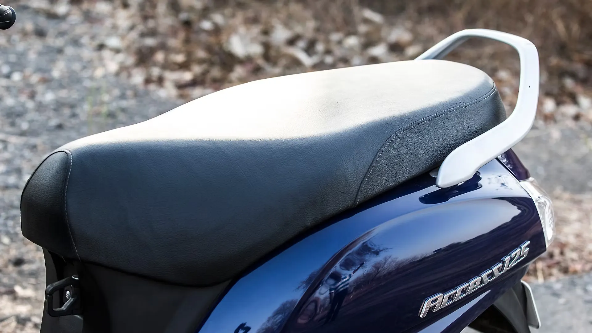 Suzuki Access 125 Colours in India, 13 