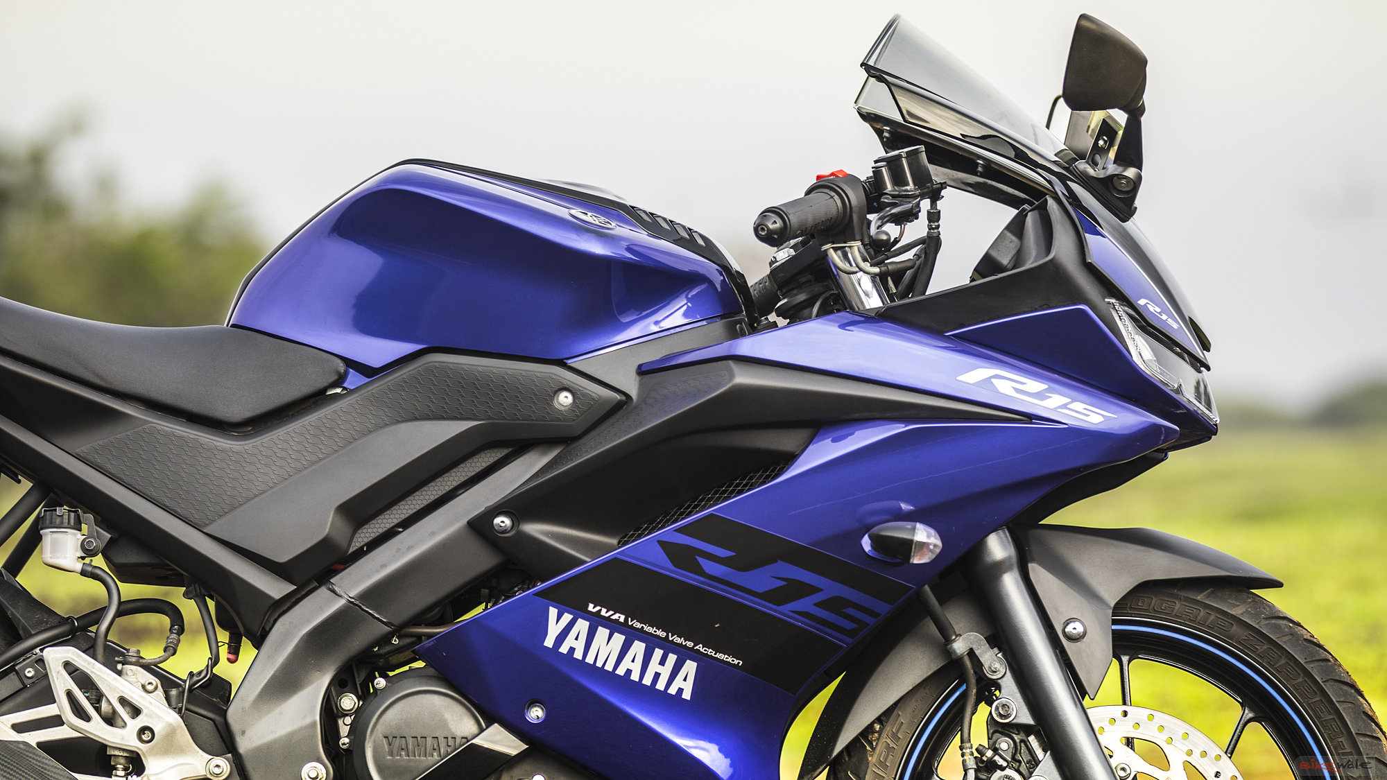 Yamaha Yzf R15 V3 Colours In India 4 Yzf R15 V3 Colour Images Bikewale