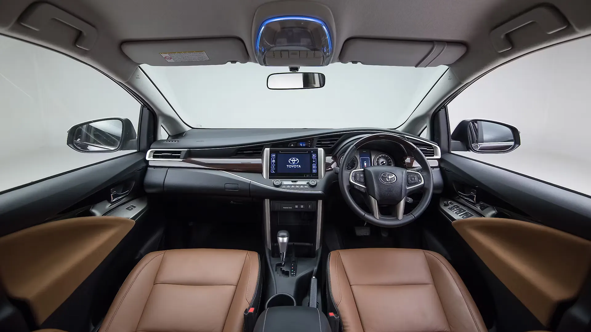 Toyota Innova Crysta Photo Interior Image CarWale Toyota Innova Crysta Photo Interior Image CarWale