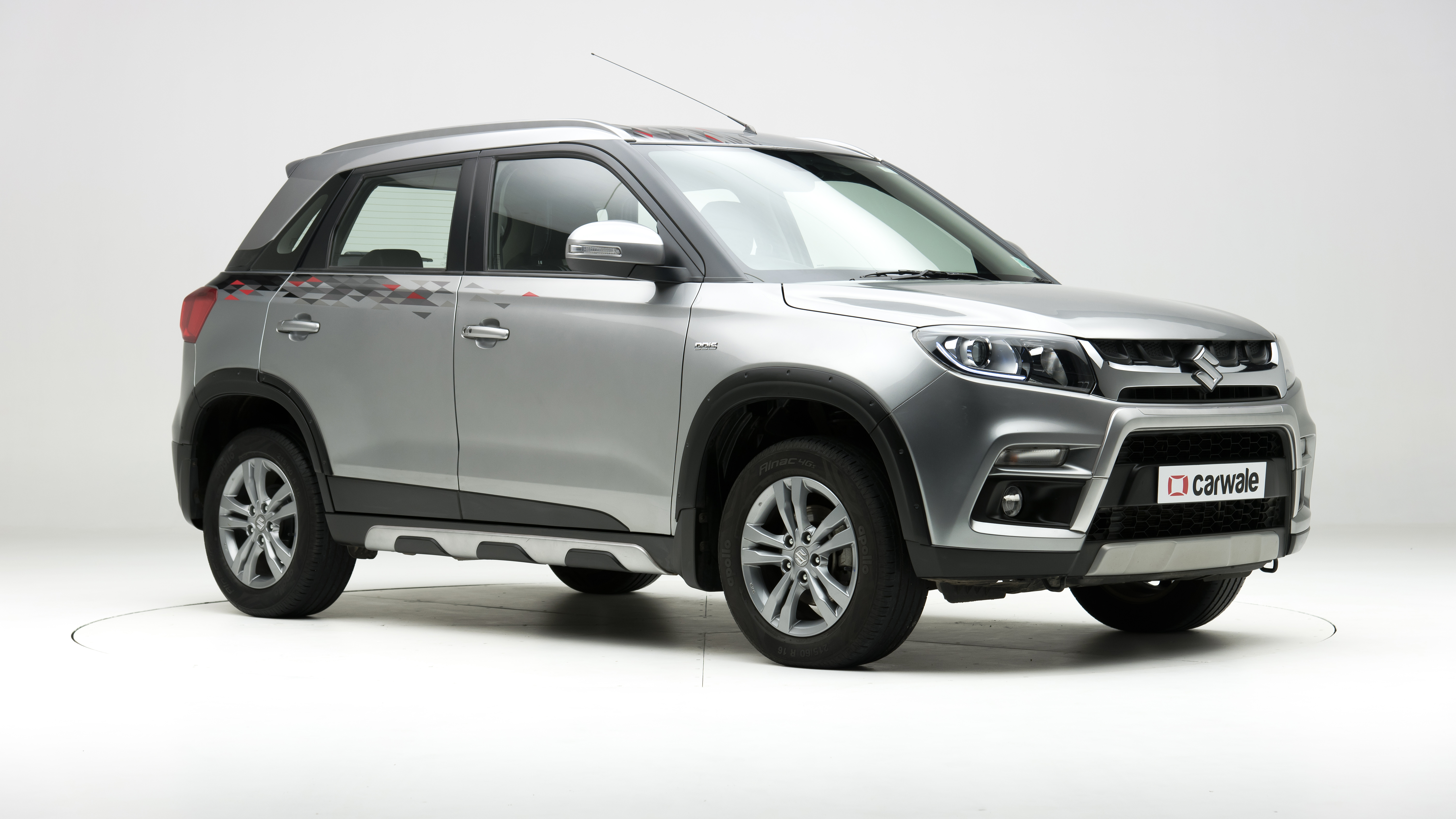 Maruti Vitara Brezza Price (GST Rates), Images, Mileage, Colours - CarWale