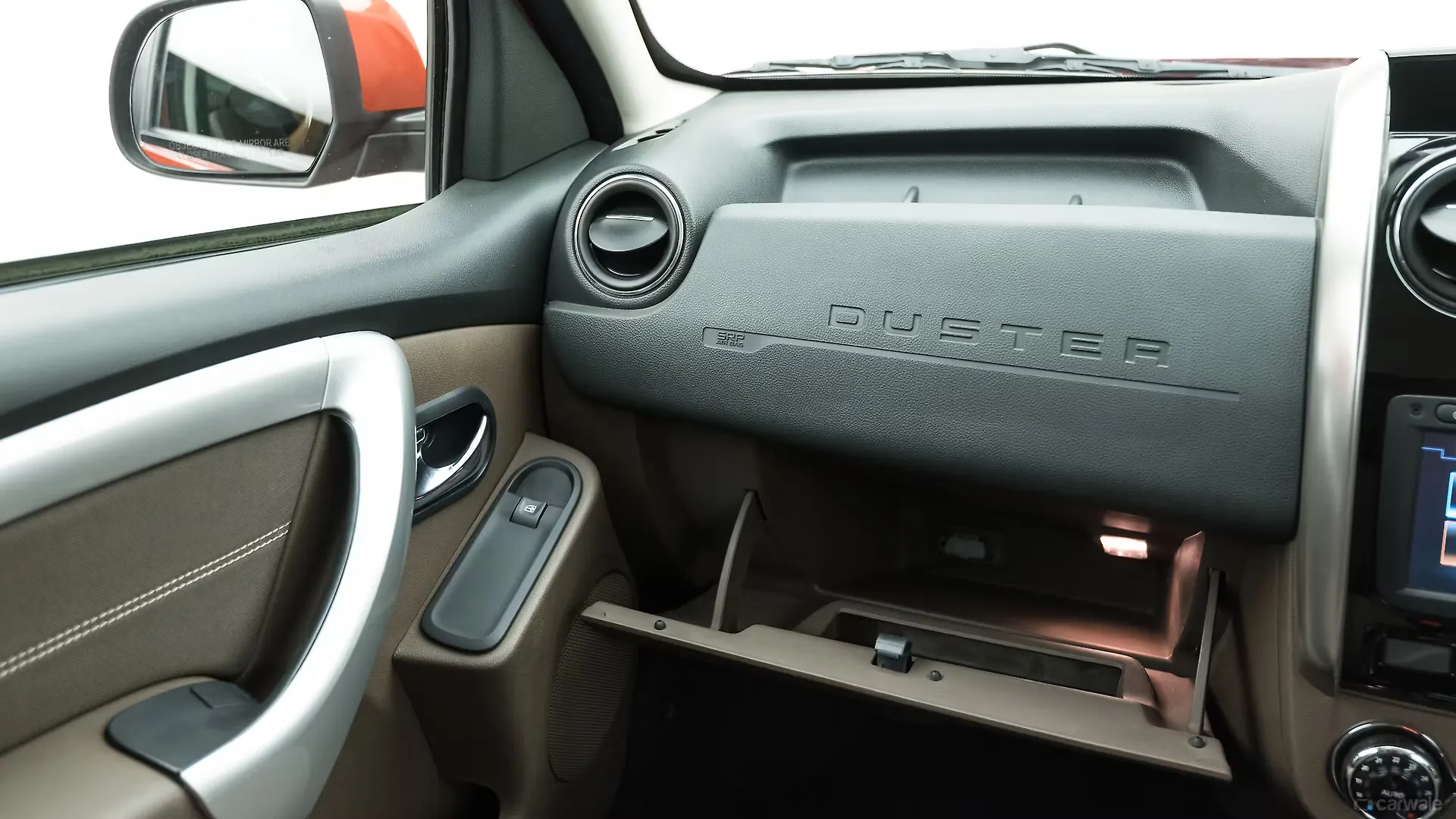 Renault Duster 2016 2019 Photo Petrol Cvt Long Term
