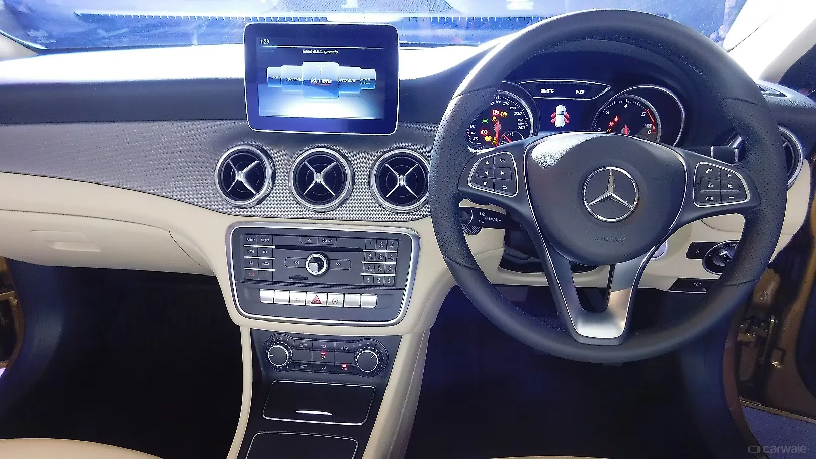 Mercedes-Benz GLA Images, Interior & Exterior Photo Gallery - CarWale Mercedes-Benz GLA Images, Interior & Exterior Photo Gallery - CarWale