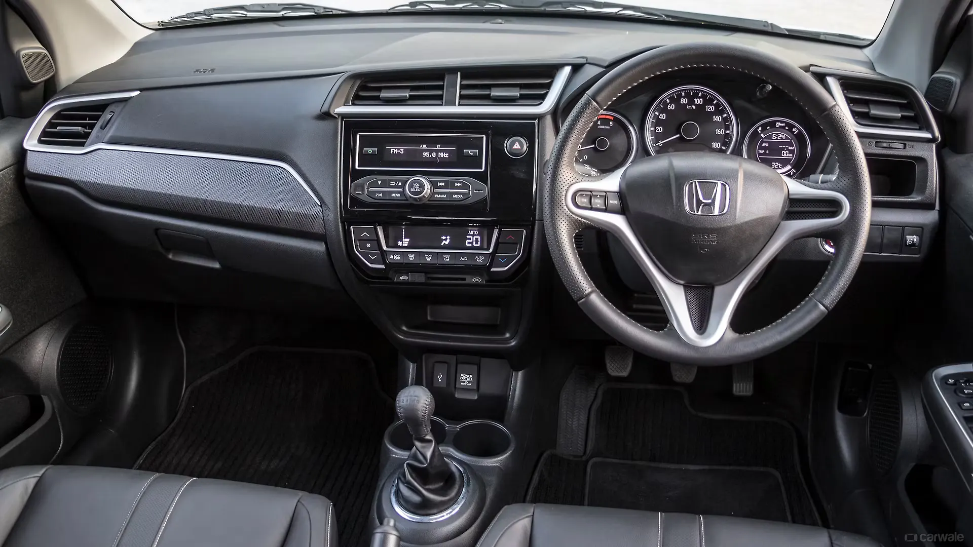 Honda BRV Photo, Honda BRV Interior Image CarWale