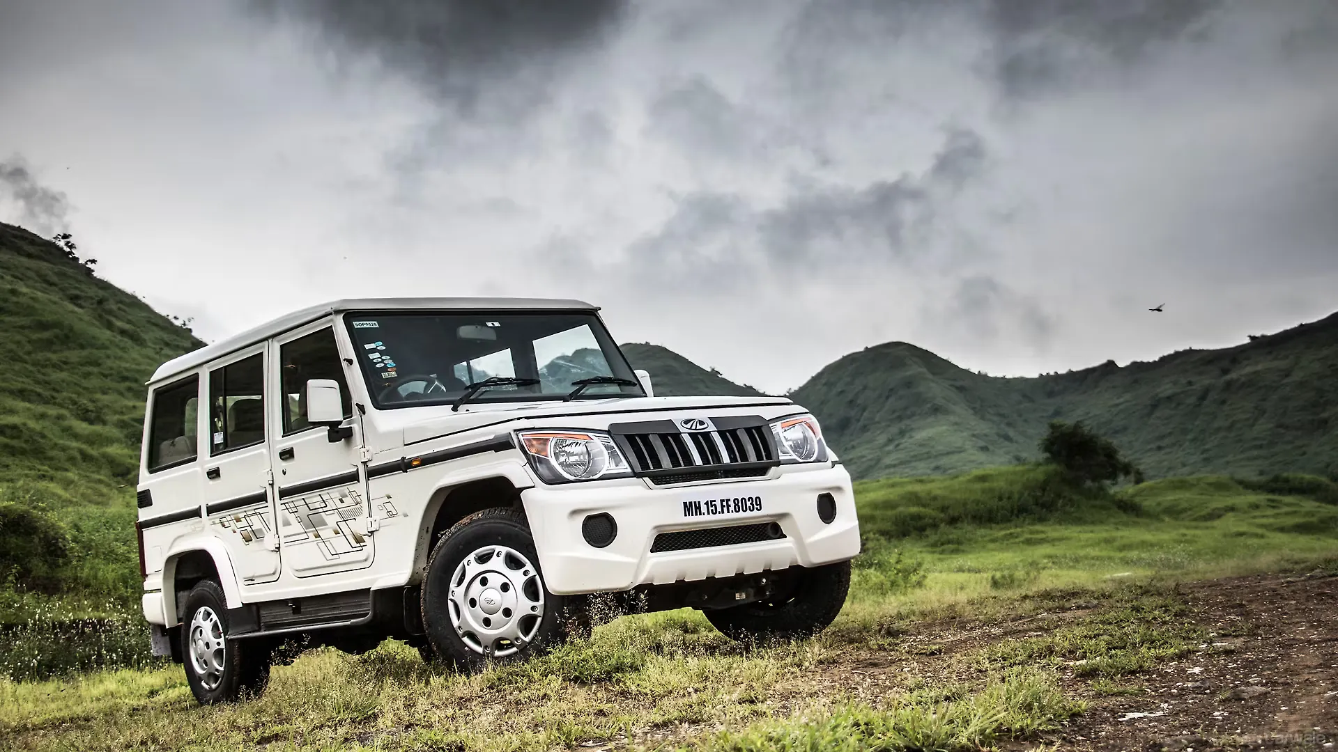 Car Hd Collection Bolero Car Hd Wallpaper Download