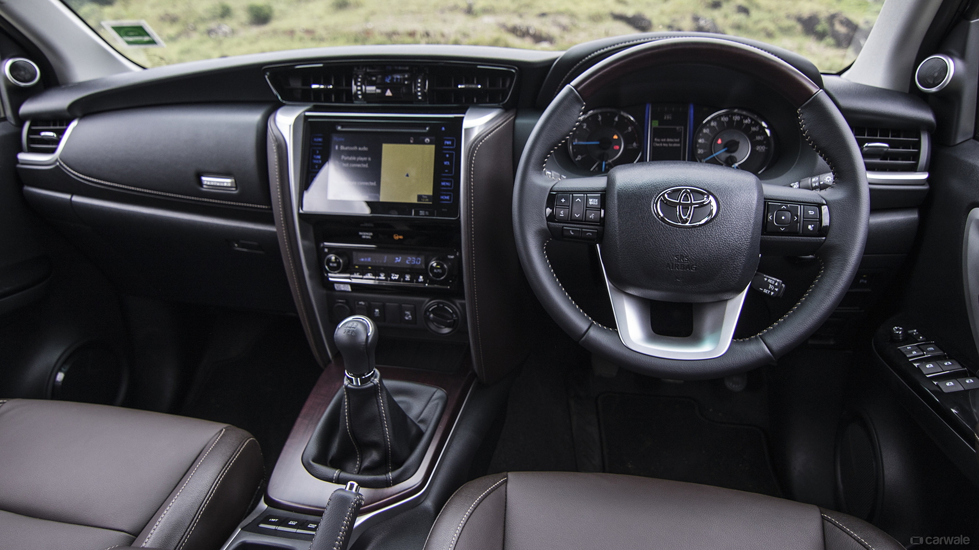 20 Interior  Mobil Toyota  Fortuner  2022 Trend Masa Kini
