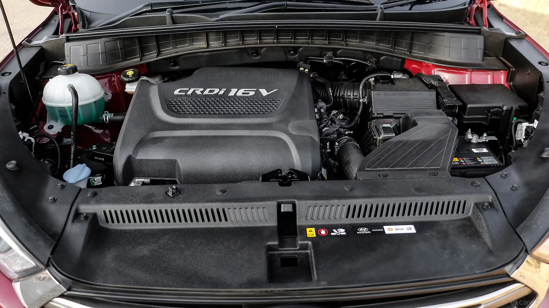 Hyundai Tucson Photo, Engine Bay Image CarWale