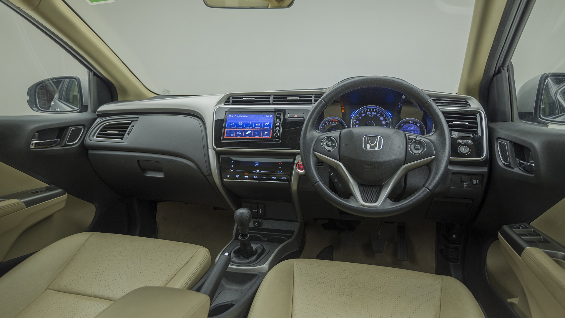 Honda City Images Interior Exterior Photo Gallery Carwale