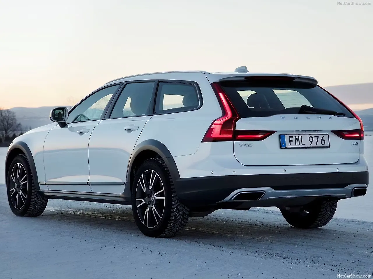 Volvo V90