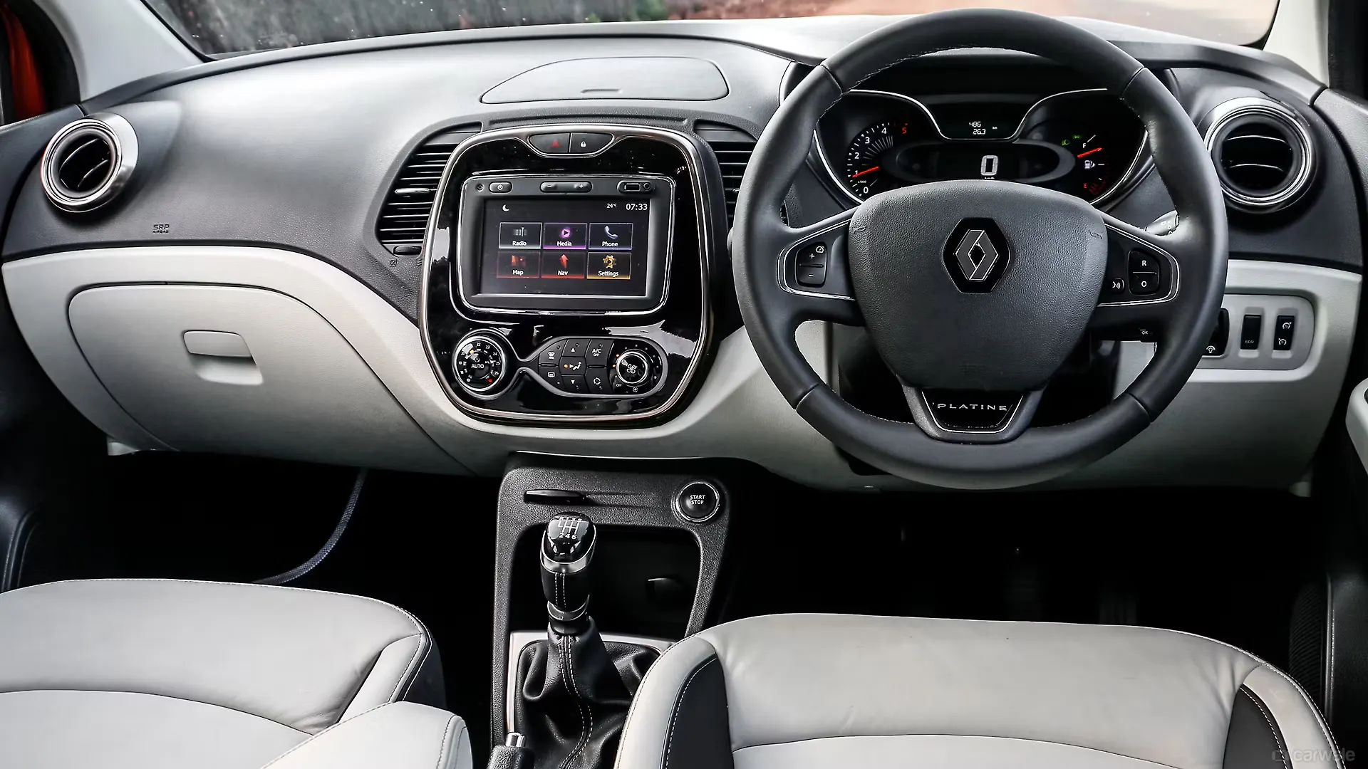Renault Captur Photo Dashboard Image Carwale