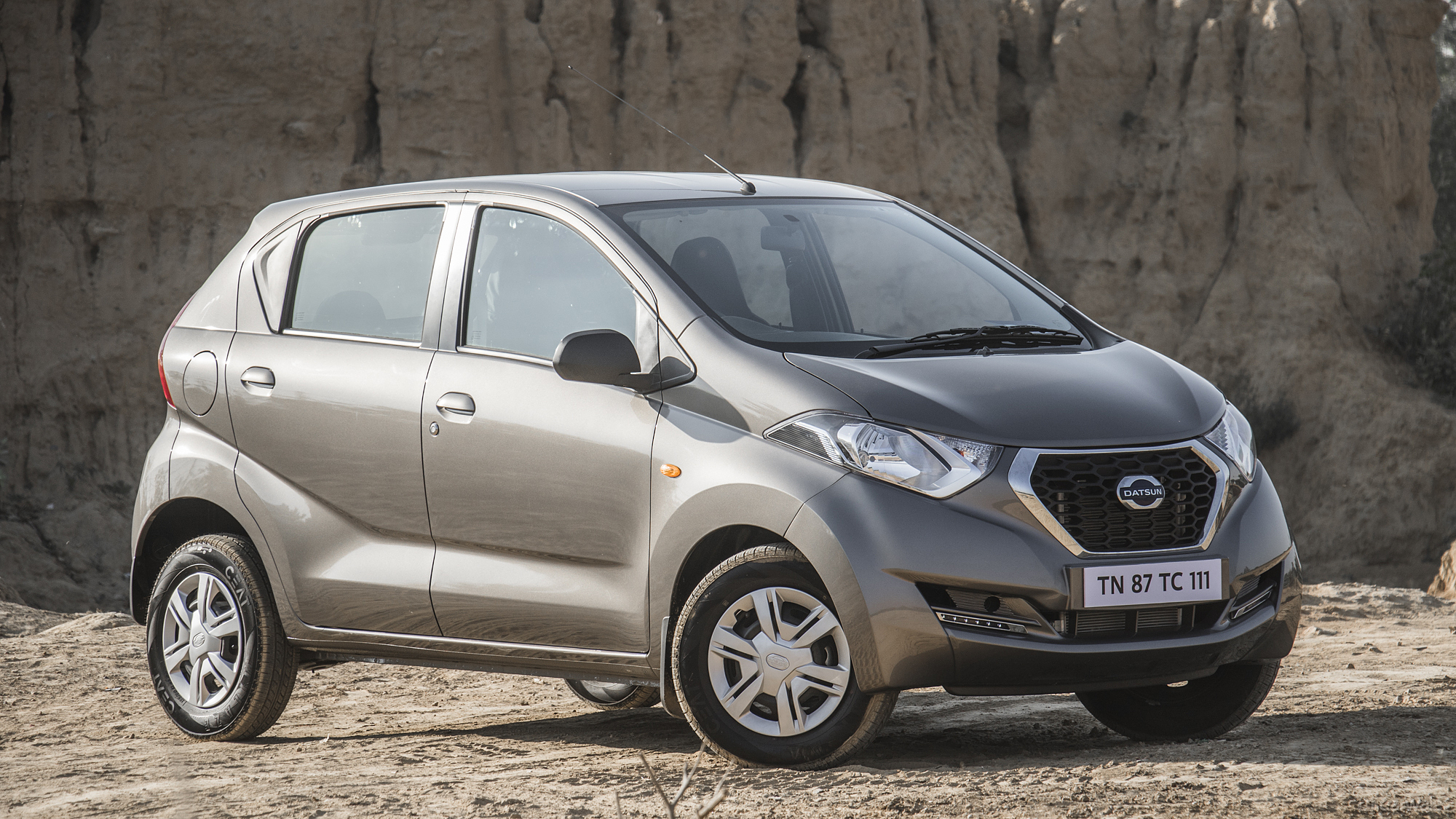 Datsun redi-GO Photo, Datsun RediGO Exterior Image - CarWale