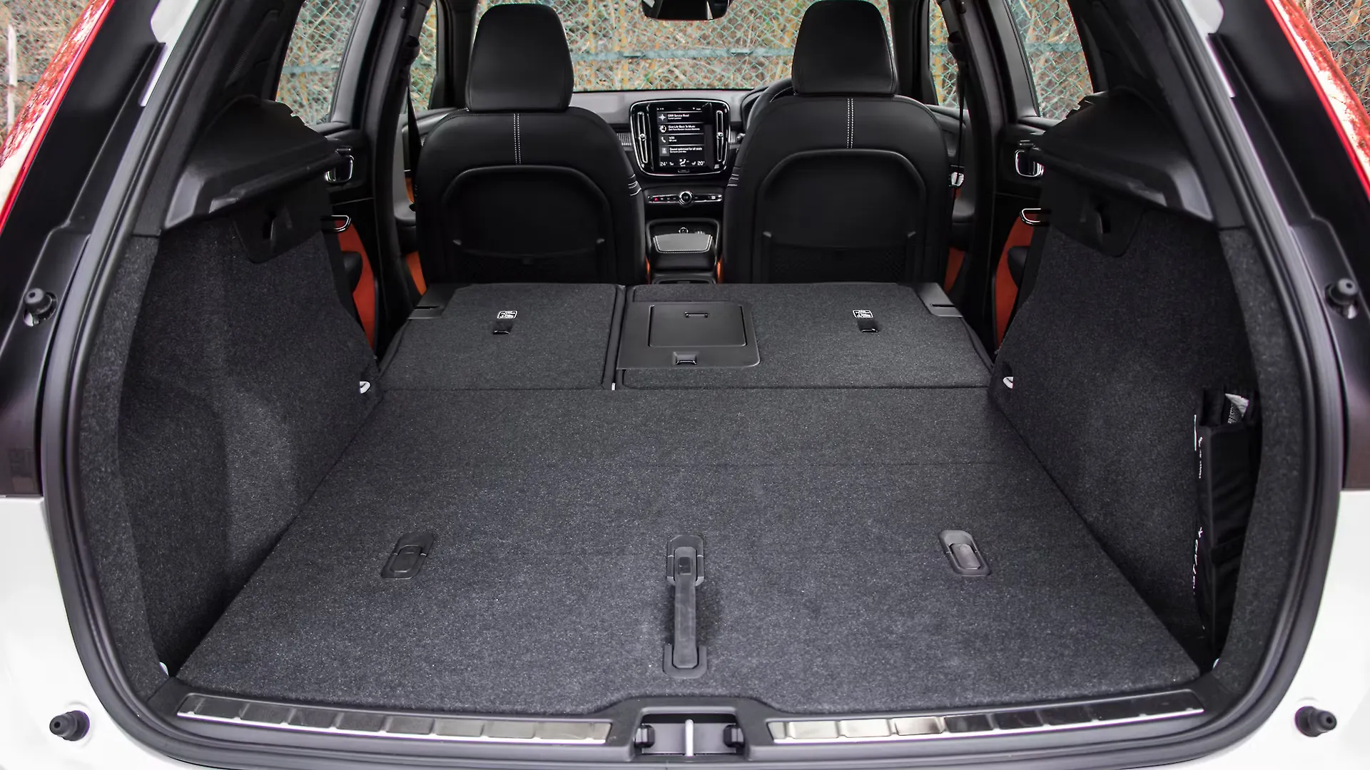 Volvo XC40 Images Interior Exterior Photo Gallery CarWale Volvo XC40 Images Interior Exterior Photo Gallery CarWale