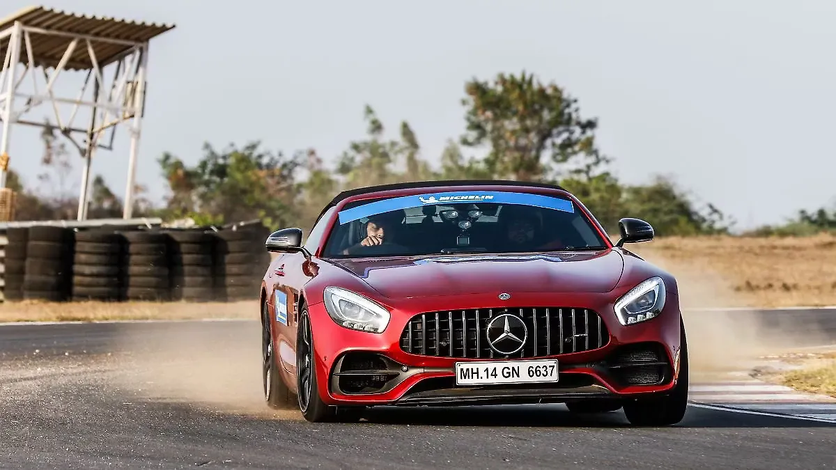 CarWale Trackday 2019