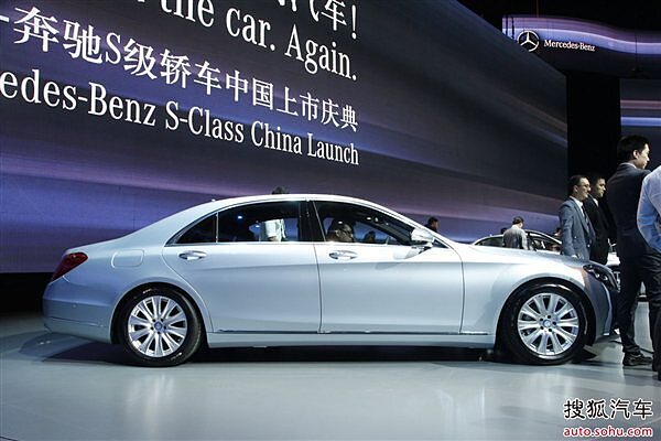 Mercedes-Benz S-Class launched in China for 1.24 Million Yuan - CarWale