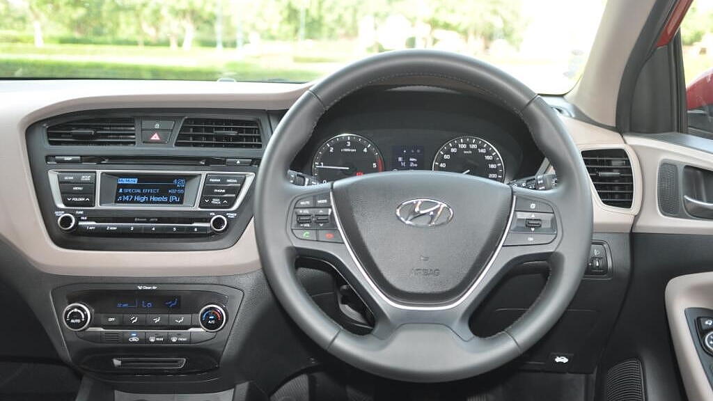 Hyundai Elite I20 2014 2015 Images Interior Exterior