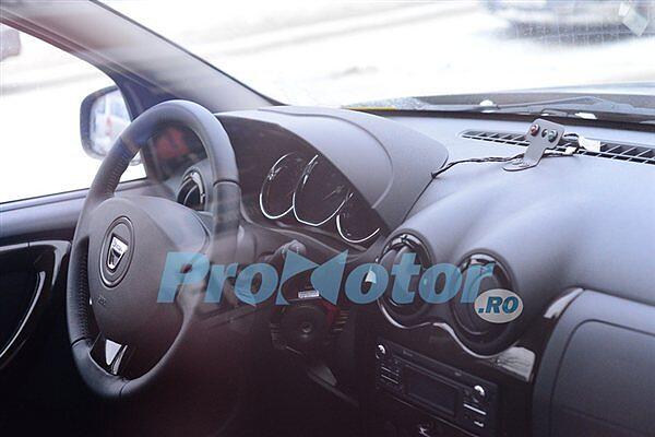 Dacia Duster Interior Pictures - autoevolution