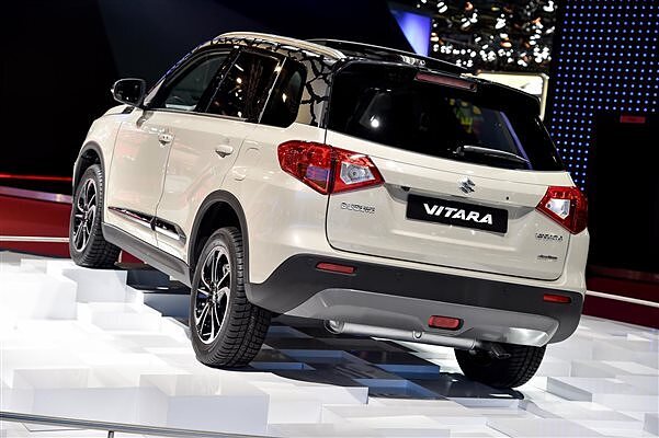 New Suzuki Vitara Makes An Impression At The Paris Motor Show - CarWale