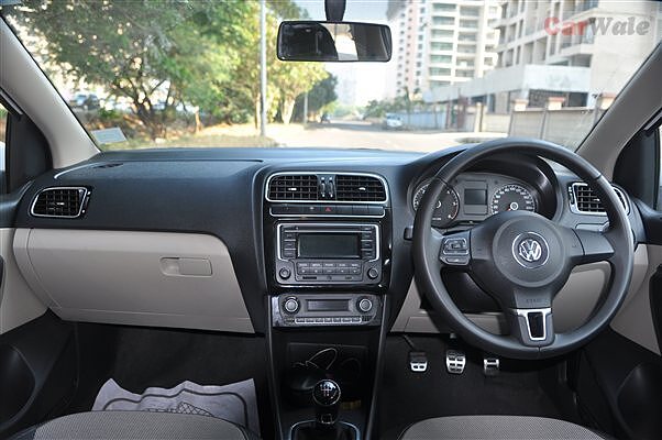 Volkswagen Polo 2012 2014 Images Colors Reviews Carwale