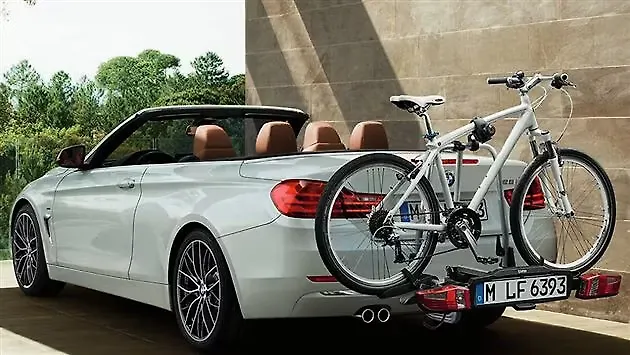 2014 variant of the BMW 4 Series Convertible displayed at the LA Motor ...