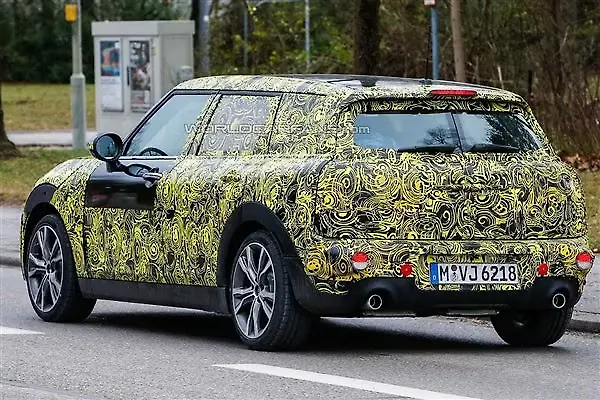 2015 Mini Clubman spotted testing in Europe - CarWale