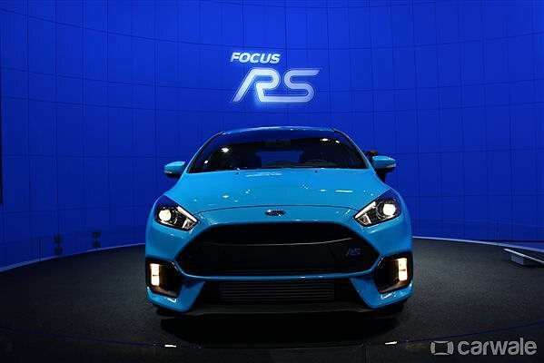 2015 New York Auto Show: Ford Focus RS Unveiled For American Market ...