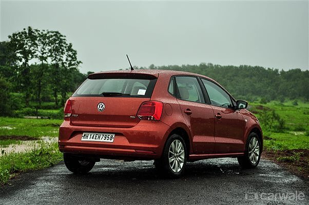 Volkswagen Polo [2014-2015] Price, Images, Colors & Reviews - CarWale