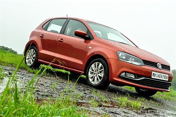 Volkswagen Polo [2014-2015] Price, Images, Colors & Reviews - CarWale