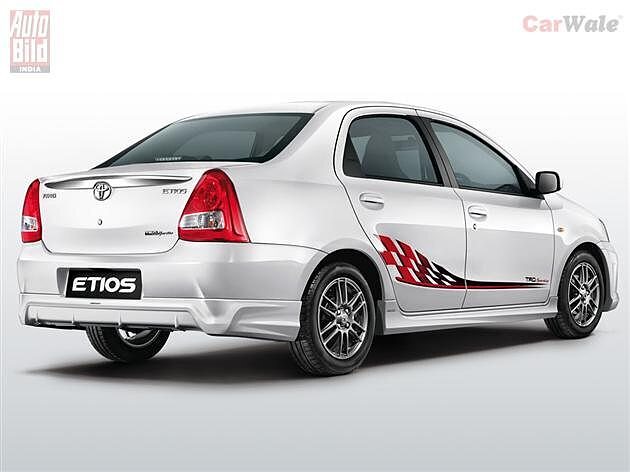 etios chrome kit