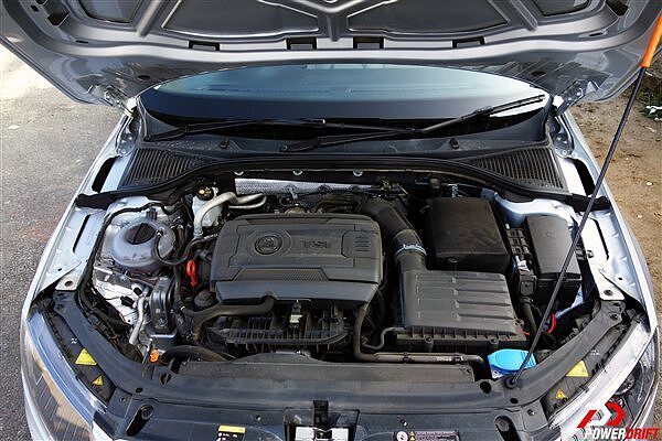 Skoda Octavia [2013-2015] Photo, Engine Bay Image - CarWale