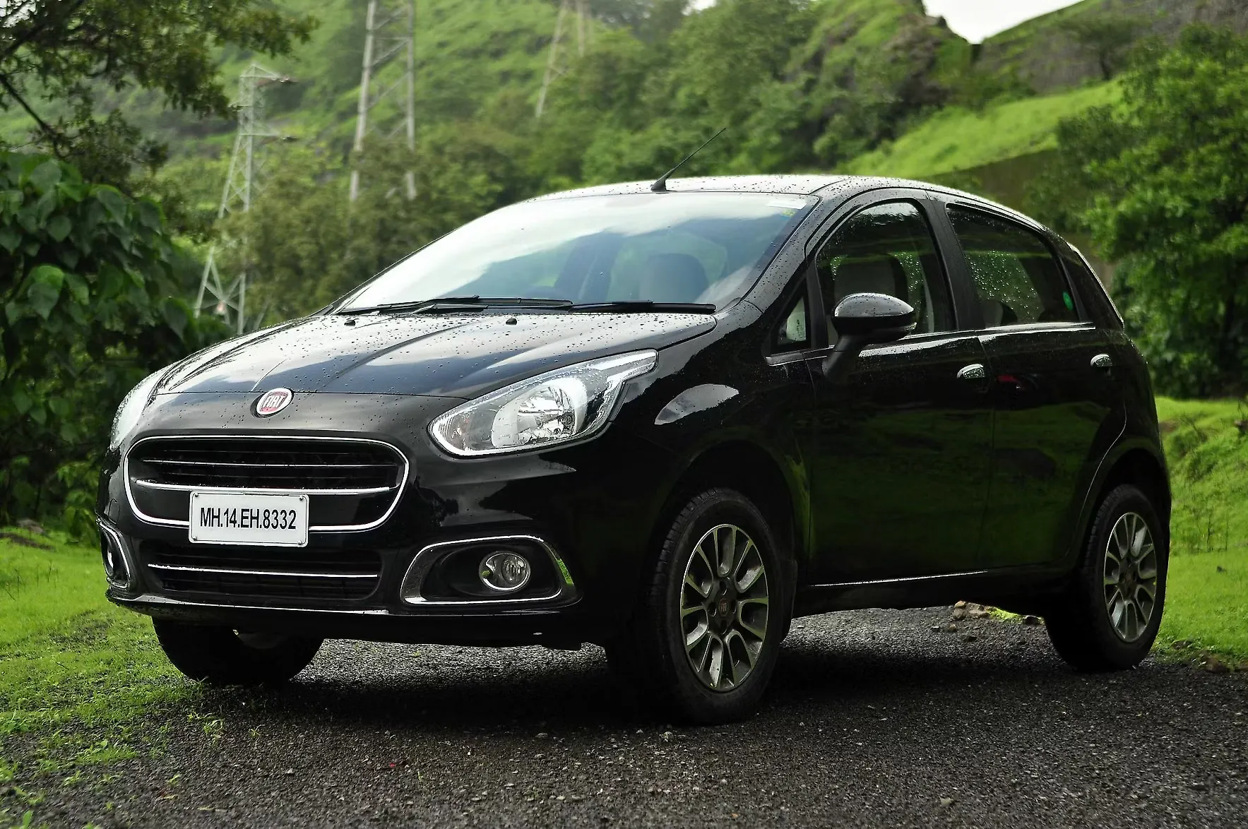 Fiat  Punto  Evo Images  Interior Exterior Photo Gallery   Fiat  Punto  Evo Images  Interior Exterior Photo Gallery