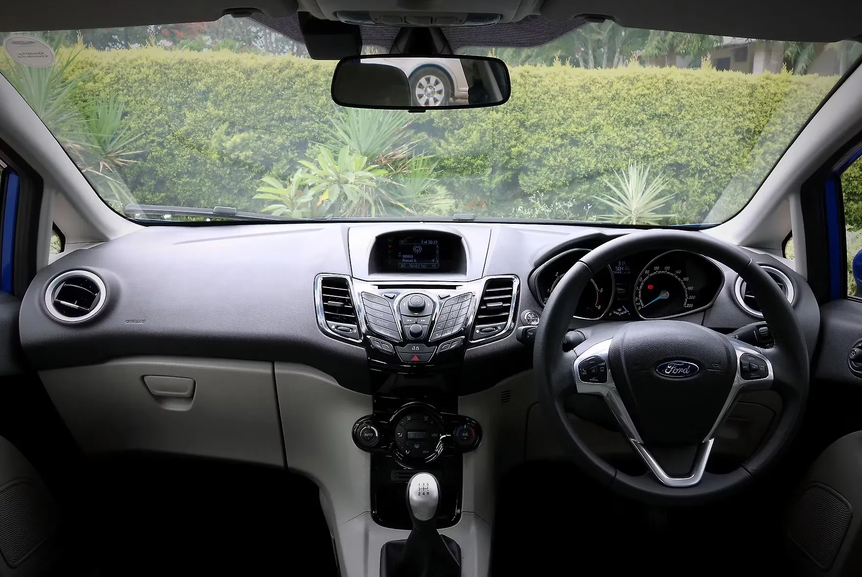 Ford Fiesta 2014 2016 Photo Facelift Interior 28236 Image