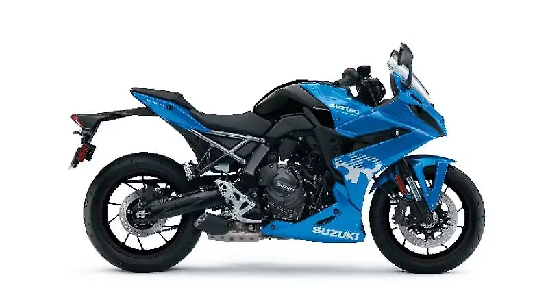 GSX　GSX900SSV Kawasaki Z900 vs Suzuki GSX-8R - Know Which Is Better