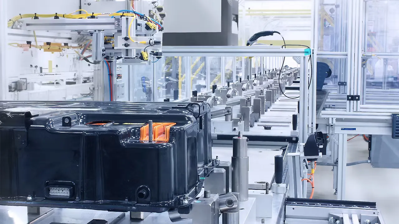 Bosch battery production