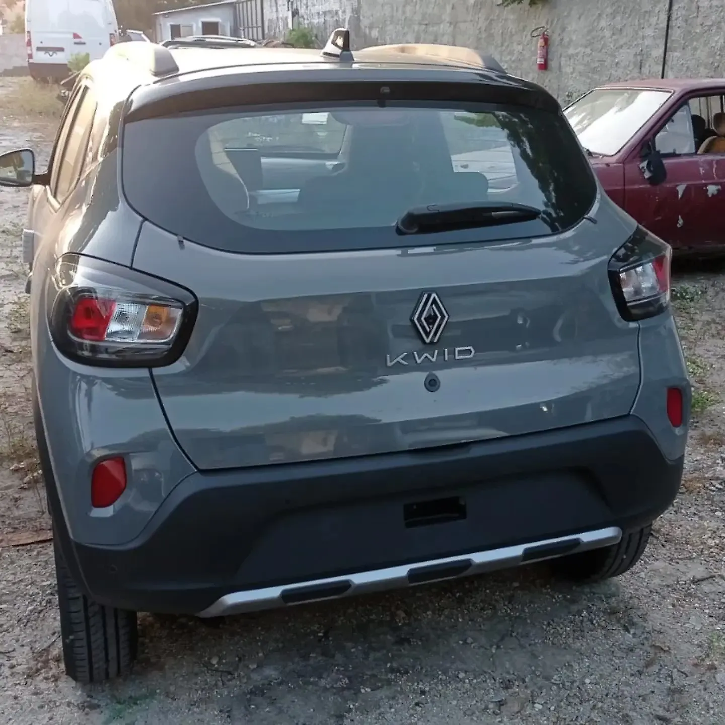 Renault Kwid Tail Light/Tail Lamp