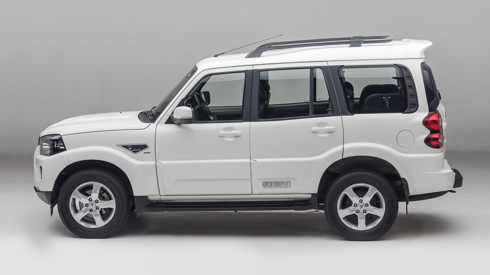 Mahindra Scorpio Price Images Colours Reviews Carwale
