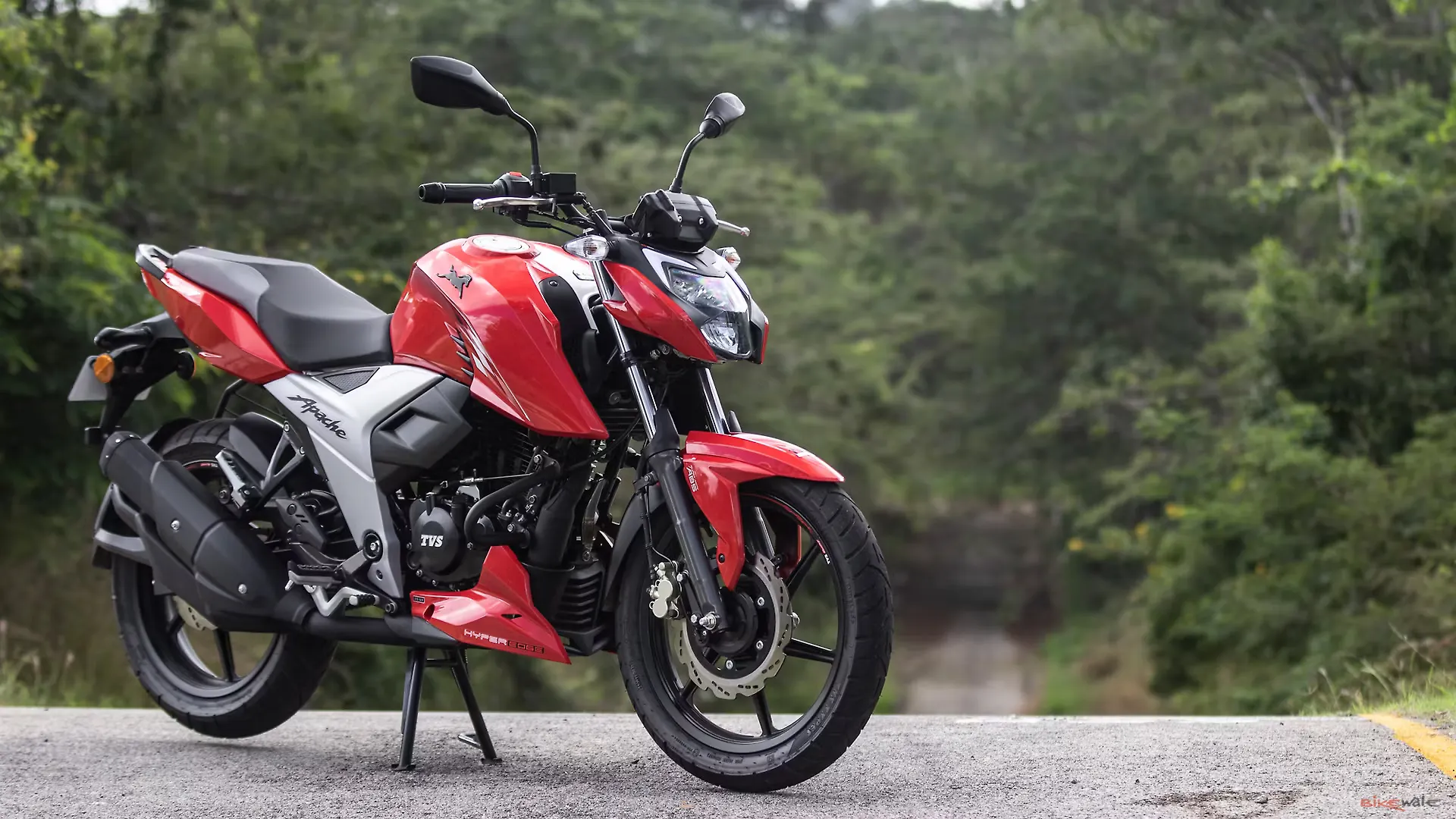 Tvs Apache Rtr 160 4v Matte Black Colour Apache Rtr 160 4v Colours In India Bikewale Tvs Apache Rtr 160 4v Matte Black Colour Apache Rtr 160 4v Colours In India Bikewale
