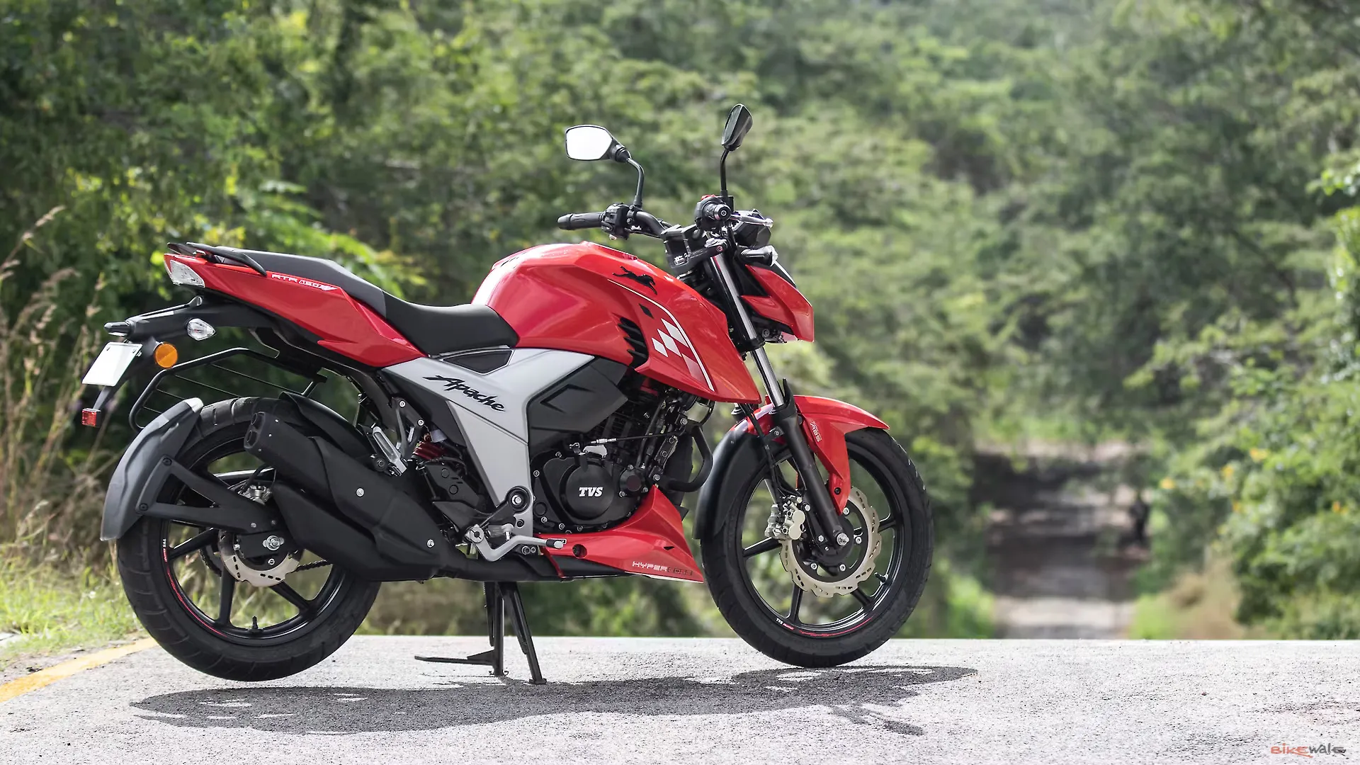 Tvs Apache Rtr 160 4v Colours In India 2 Apache Rtr 160 4v Colour Images Bikewale Tvs Apache Rtr 160 4v Colours In India 2 Apache Rtr 160 4v Colour Images Bikewale