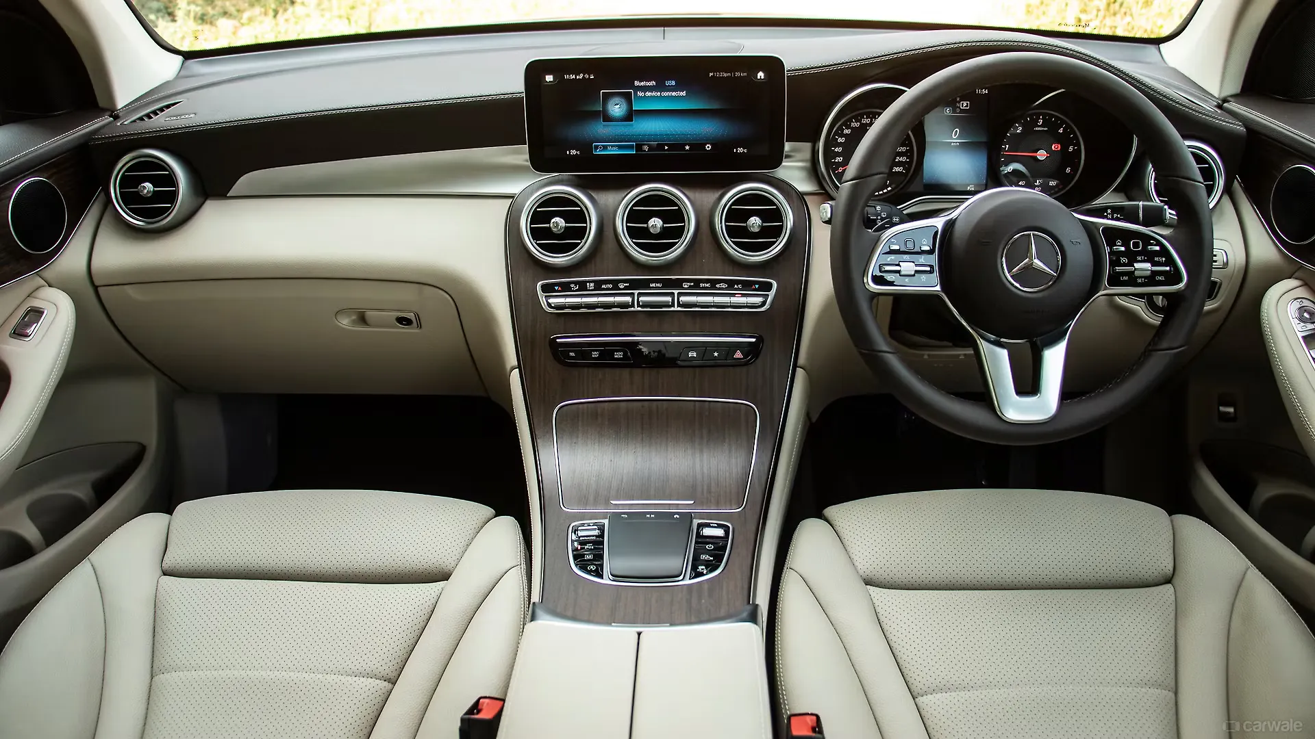 Glc Mercedes Benz Glc Dashboard Steering Wheel Music System Image Glc Photos In India Carwale