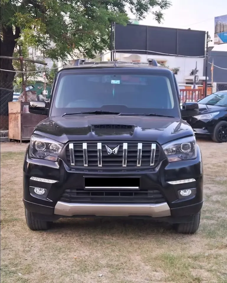 2025 Mahindra Scorpio S11 Diesel Turbo Manual 7 STR 2025 Mahindra Scorpio S11 Diesel Turbo Manual 7 STR