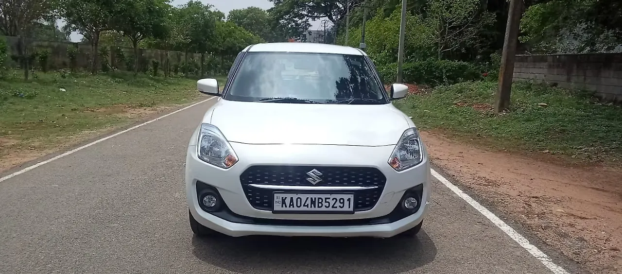 2022 Maruti Suzuki Swift ZXi [2021-2023]