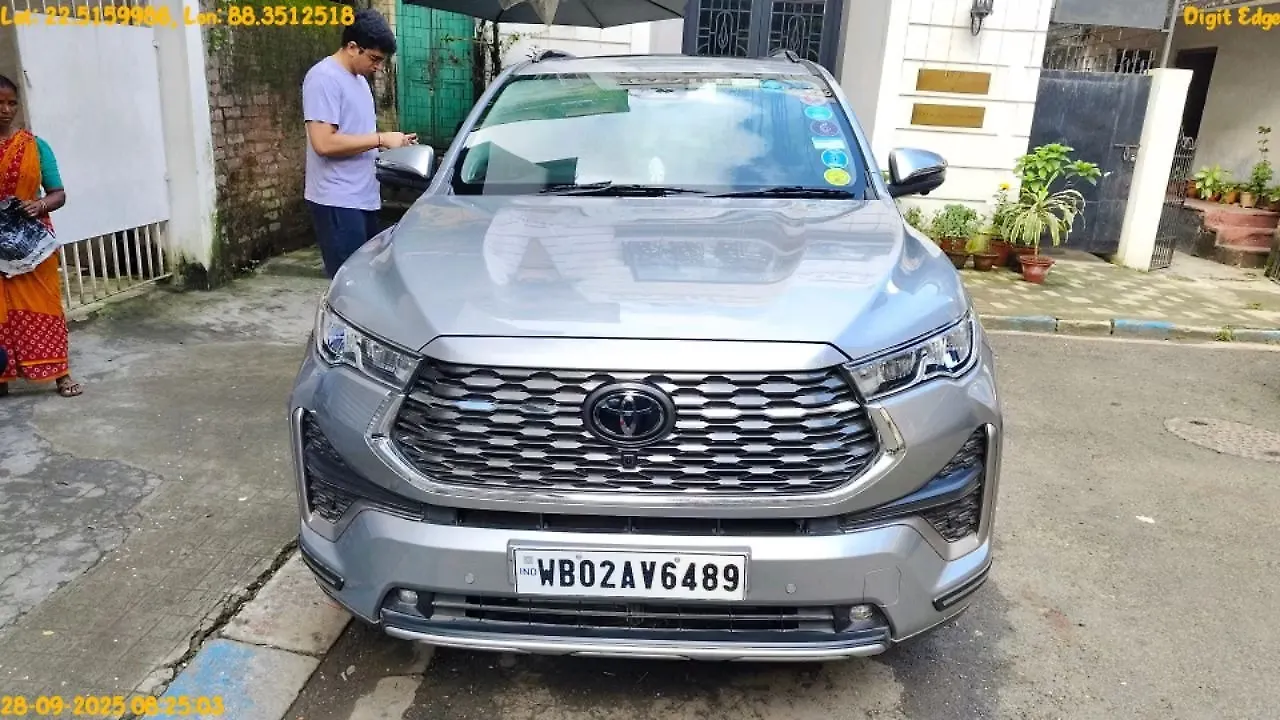 2024 Toyota Innova Hycross ZX Hybrid (Electric + Petrol) Automatic (e-CVT) 7 STR