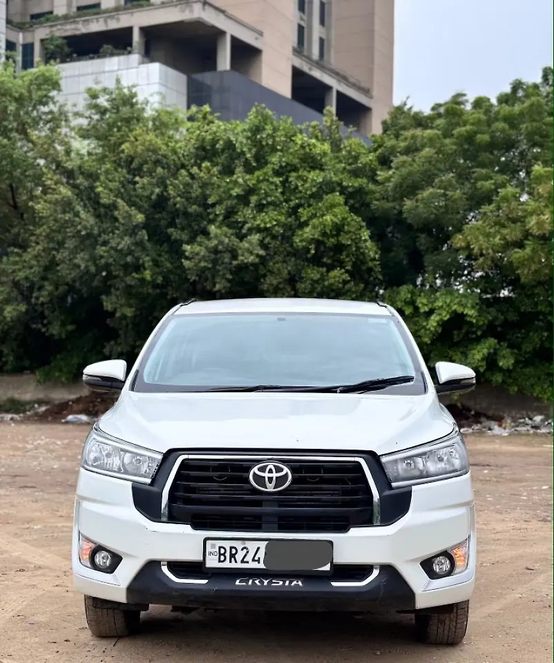 2025 Toyota Innova Crysta GX Plus Diesel Manual 8 STR
