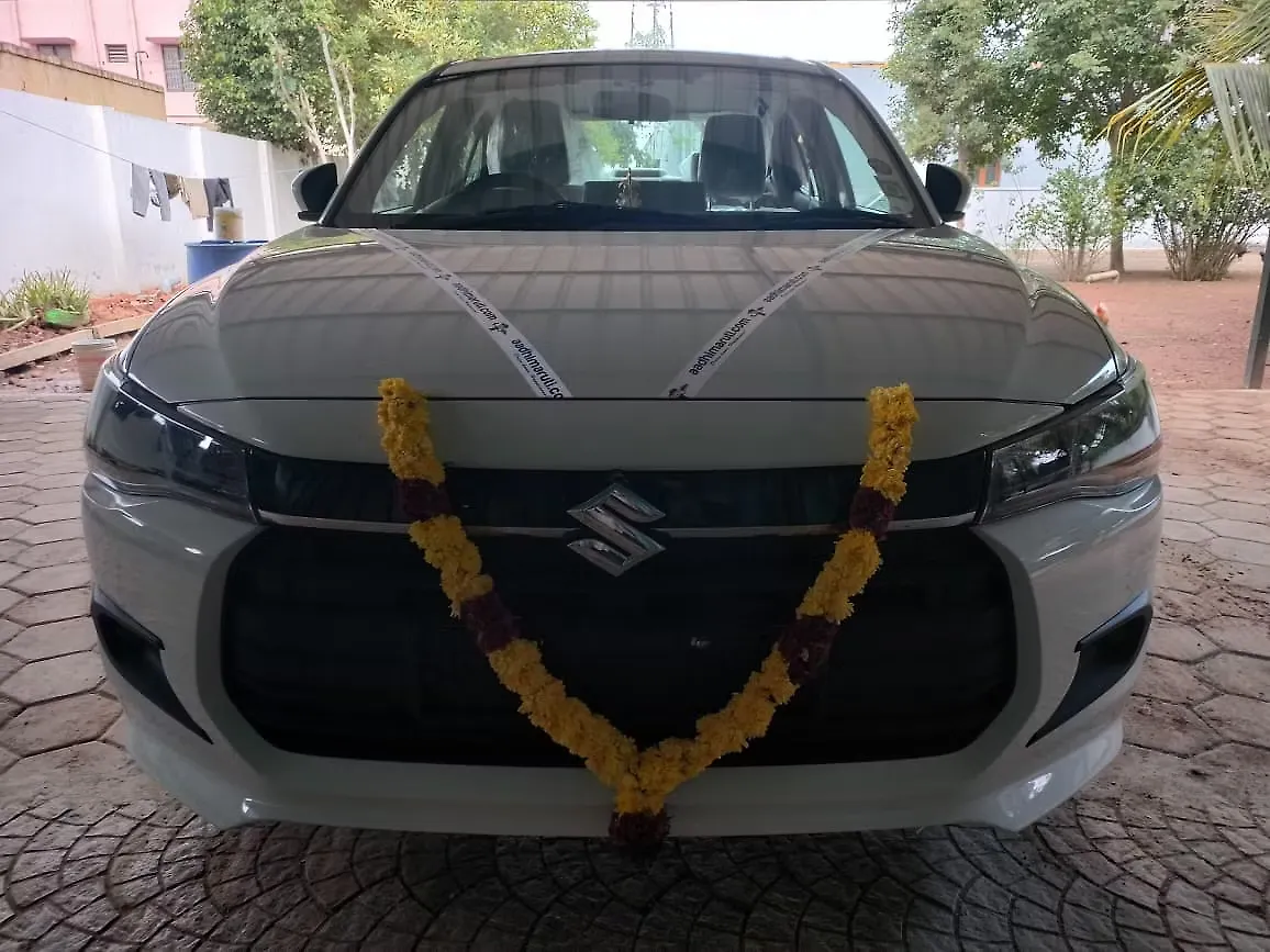 2025 Maruti Suzuki Dzire VXi CNG Manual 2025 Maruti Suzuki Dzire VXi CNG Manual
