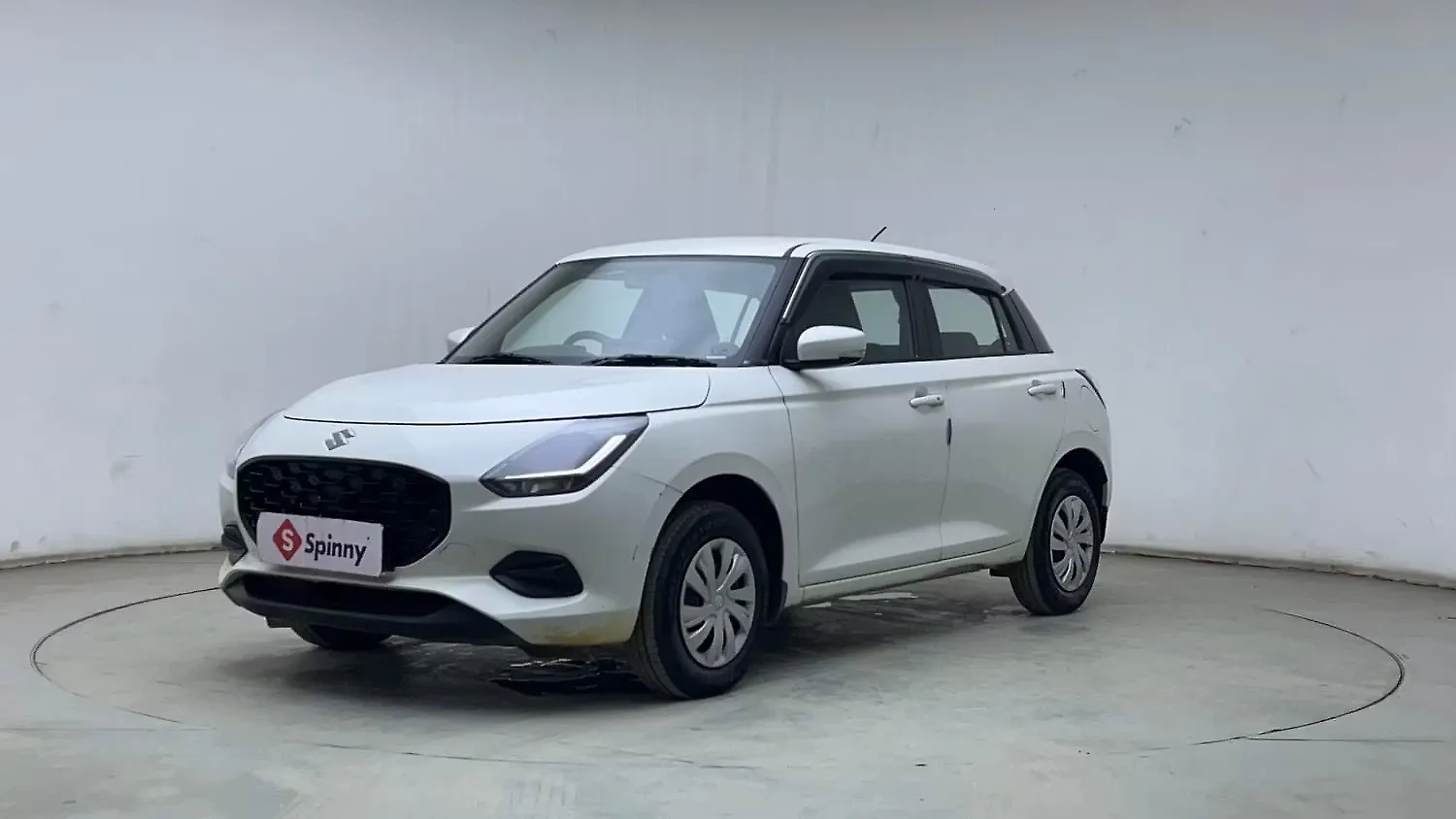 2025 Maruti Suzuki Swift VXi (O) Petrol Automatic