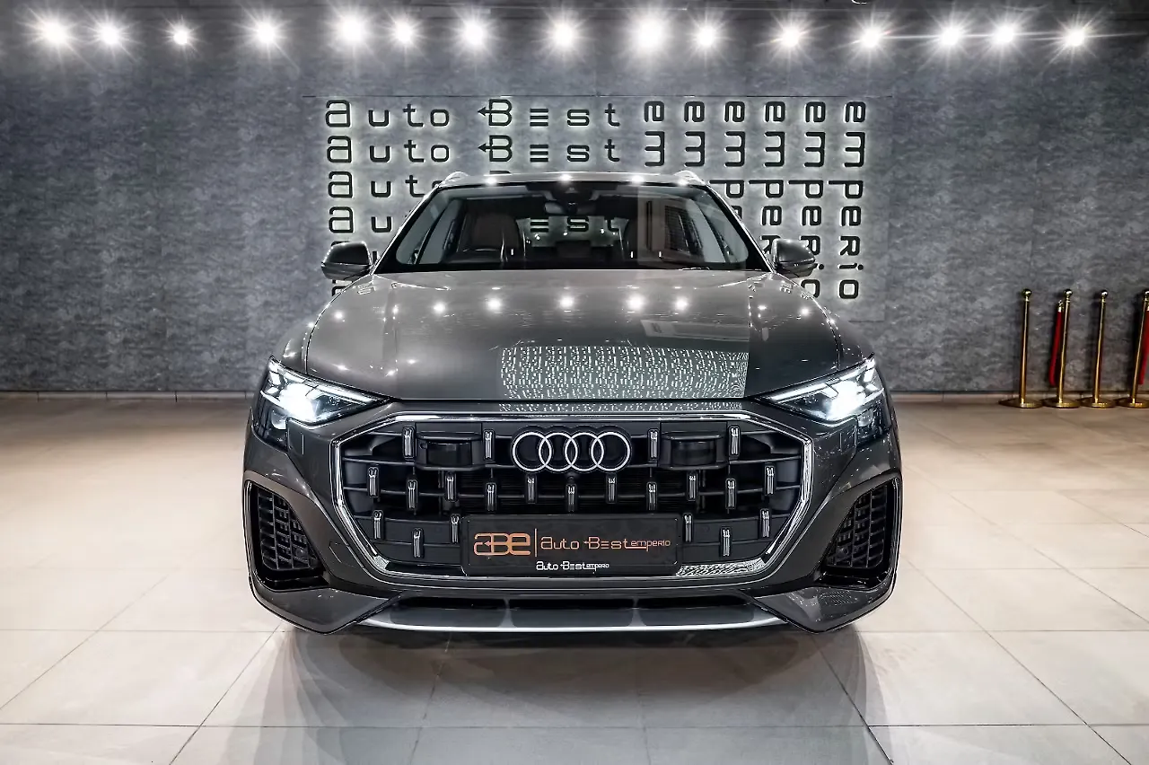 2024 Audi Q8 55 TFSI quattro 2024 Audi Q8 55 TFSI quattro