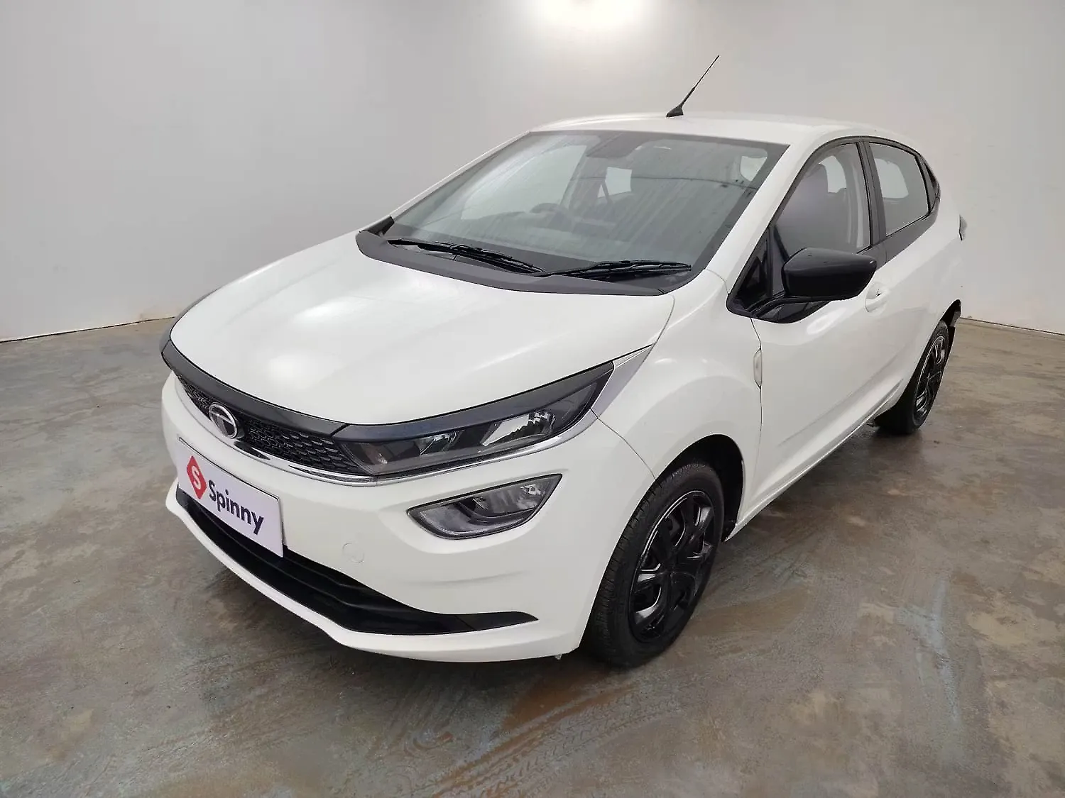 2023 Tata Altroz XTA Petrol