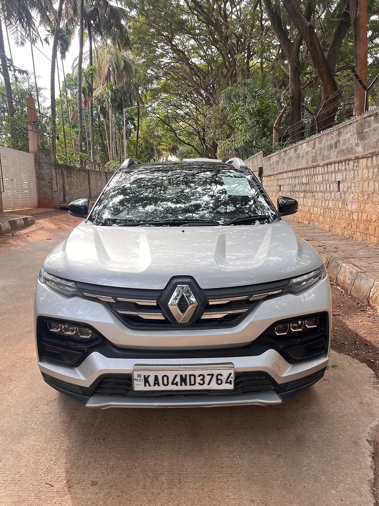2024 Renault Kiger RXZ Turbo CVT Dual Tone [2024-2025]