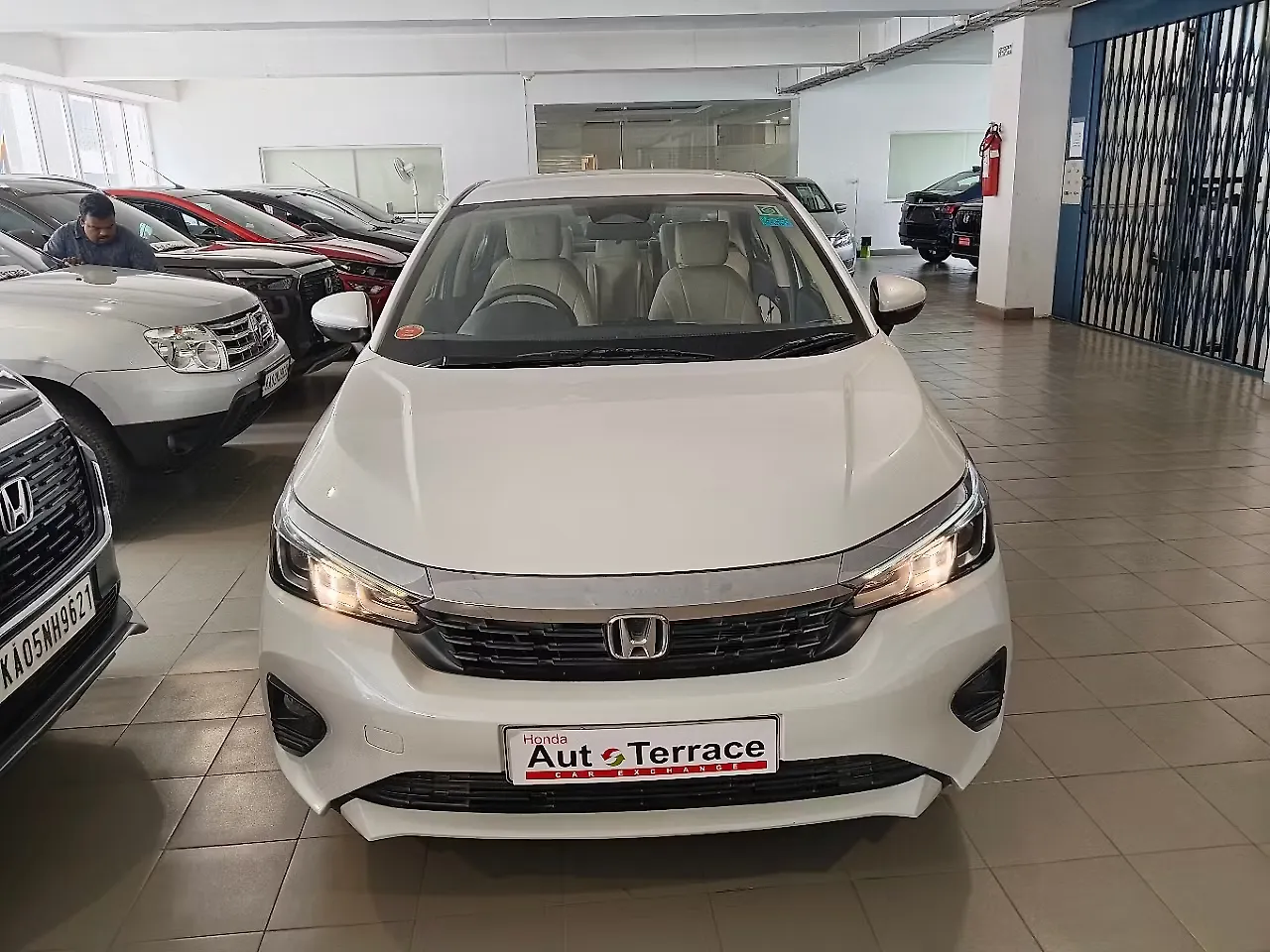 2023 Honda City V Petrol CVT [2023-2025]