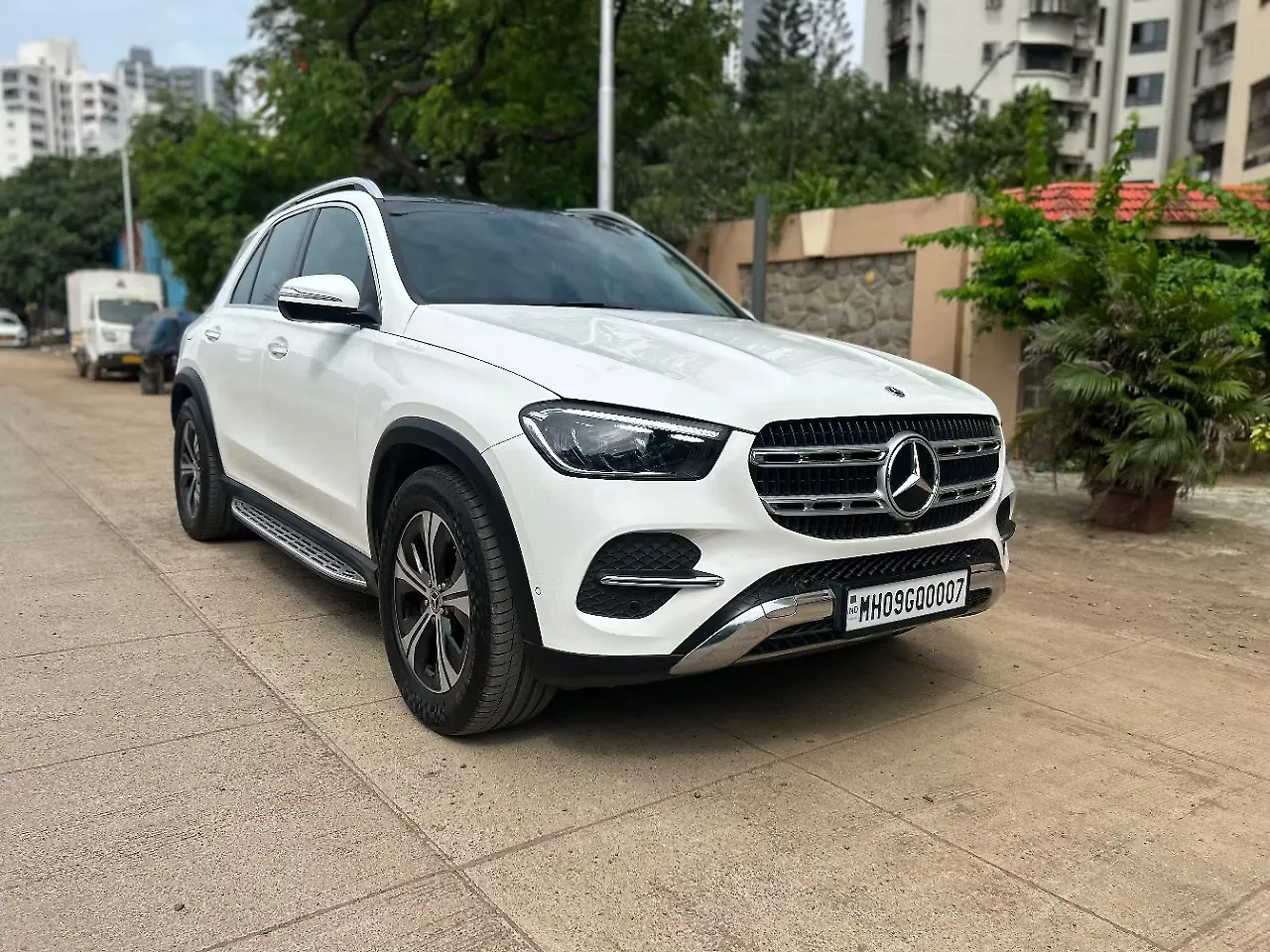 2024 Mercedes-Benz GLE 300d 4MATIC LWB